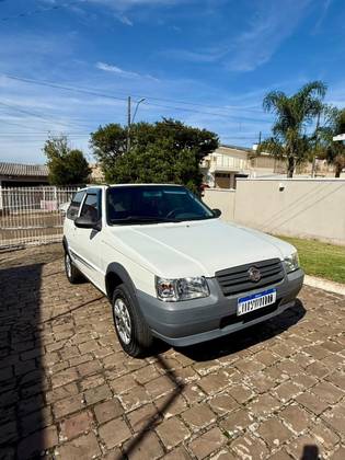 FIAT UNO 1.0 MPI MILLE WAY ECONOMY 8V FLEX 2P MANUAL FIAT UNO 1.0 MPI MILLE WAY ECONOMY 8V FLEX 2P MANUAL